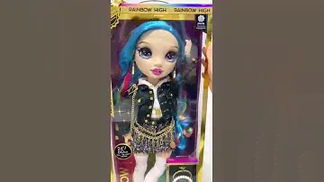 RAINBOW HIGHT AMAYA RAINE (БОЛЬШАЯ КУКЛА РЭЙНБОУ АМАЙЯ 60СМ)