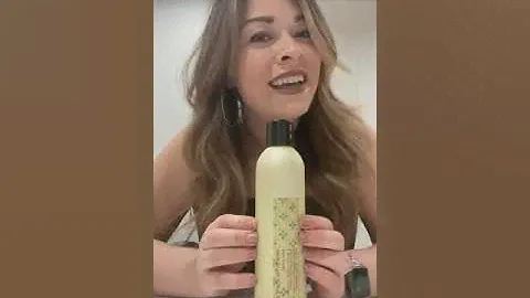 Cassie and Davines This is a medium hold hairspray