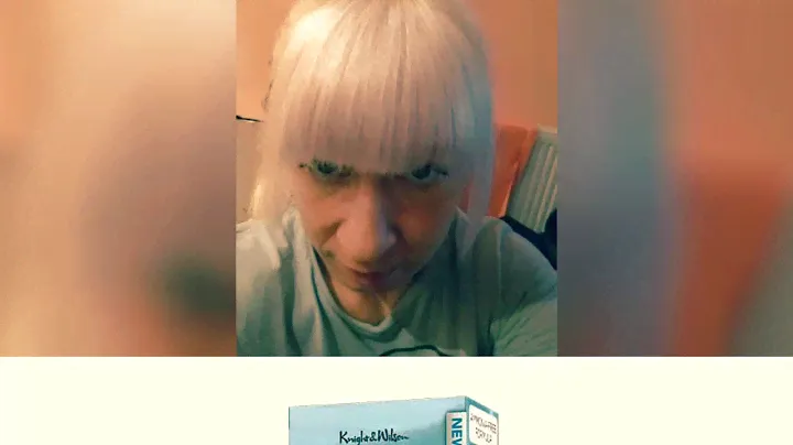 Colour FREEDOM Cream bleach i white blonde.