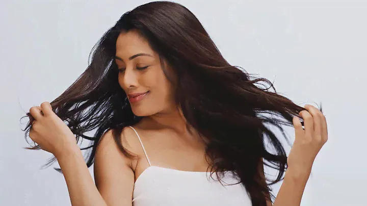 How to Use Neora’s ProLuxe™ Hair Care System