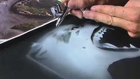 Техники использования аэрографа и кисти